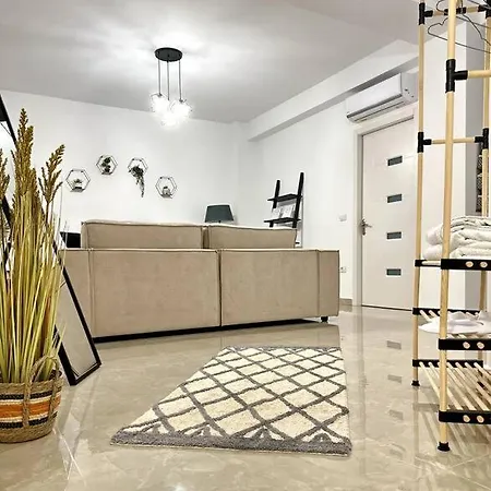 Apartment Be Apartments, Skanderbeg