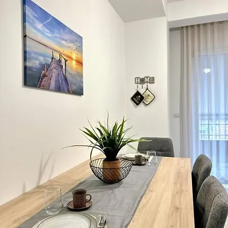Be Apartments, Skanderbeg