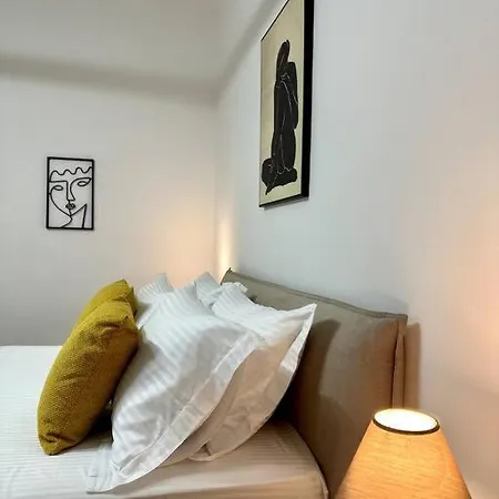 Apartment Be Apartments, Skanderbeg